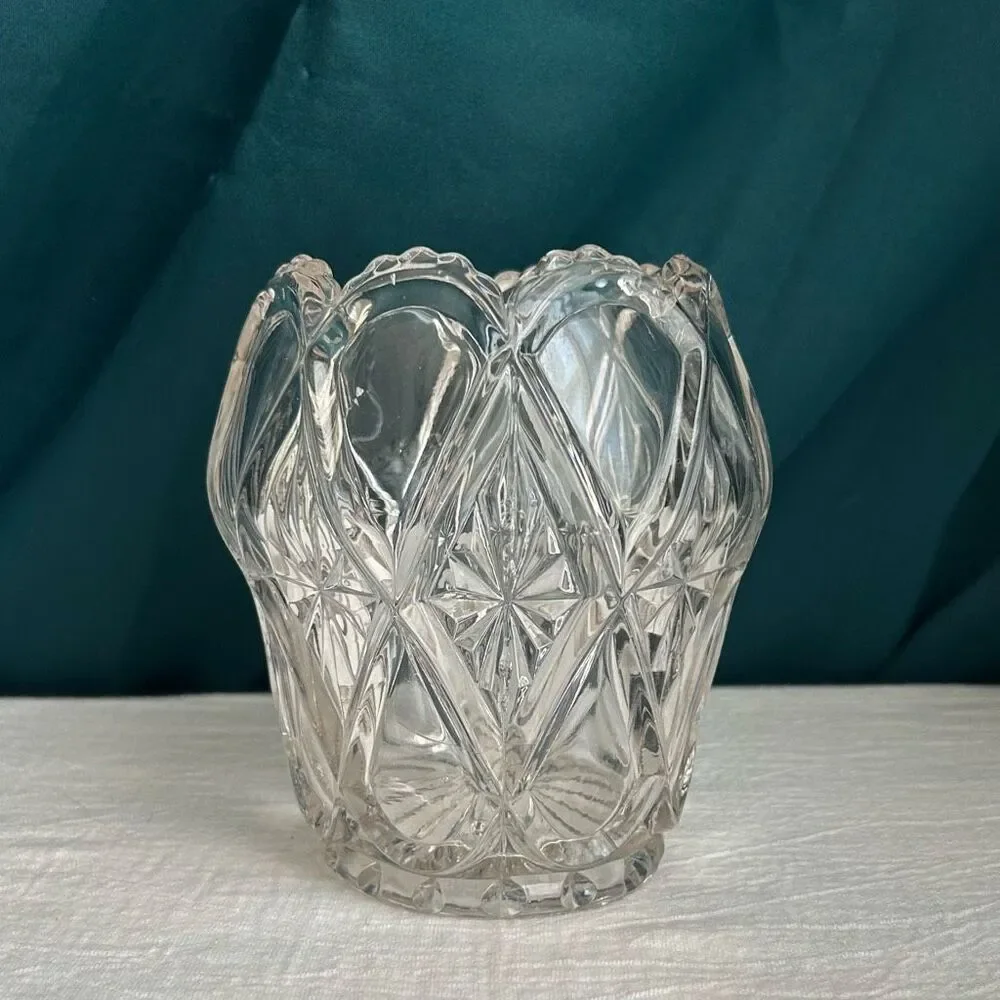 Antique Celery Vase Dalzell, Gilmore and Leighton Glass Arkansas Big Diamond No
